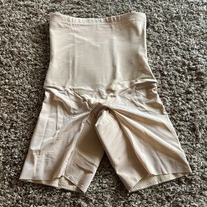 Honeylove High-Waisted Shapewear Shorts - Beige